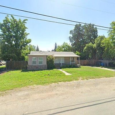 164 S Lawrence Ave, Yuba City, CA 95991