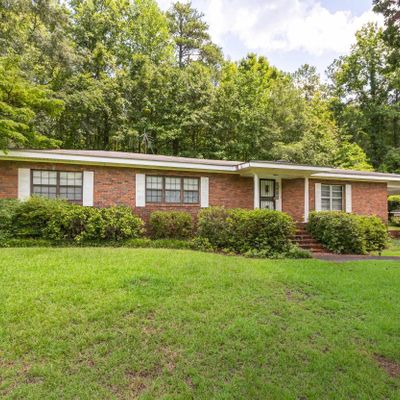 1640 Renfroe Rd, Talladega, AL 35160