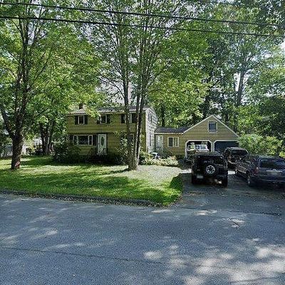 2 Pilgrim Rd, Westbrook, ME 04092