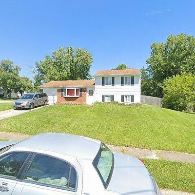 2 Ricky Ct, Fairfield, OH 45014