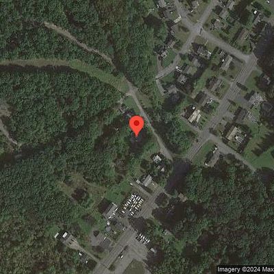 2 Snyders Ln, Mountain Top, PA 18707