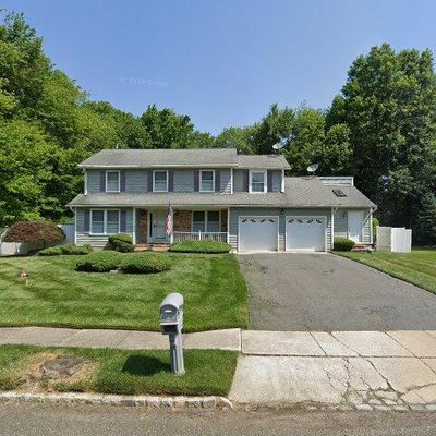 2 Warne Rd, Matawan, NJ 07747