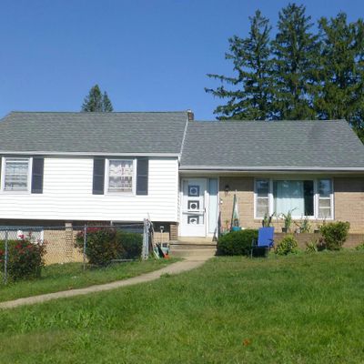 200 W 39 Th St, Reading, PA 19606