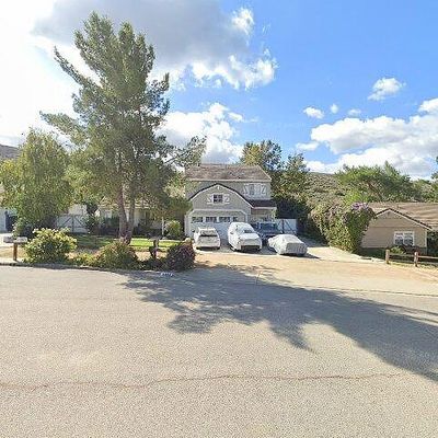 2064 Casual Ct, Simi Valley, CA 93065