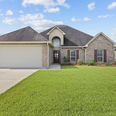 208 Golden Lake Dr, Rayne, LA 70578