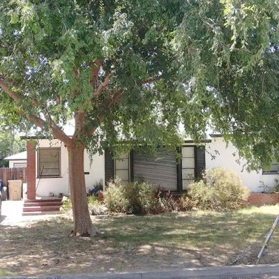 209 Pine St, Bakersfield, CA 93304