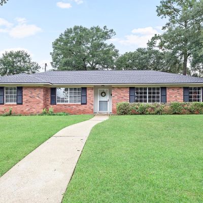 2095 Longfellow Dr, Beaumont, TX 77706