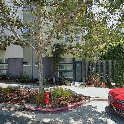 21 Covent Ln, Emeryville, CA 94608