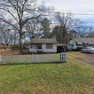 210 Vassar St, Vivian, LA 71082