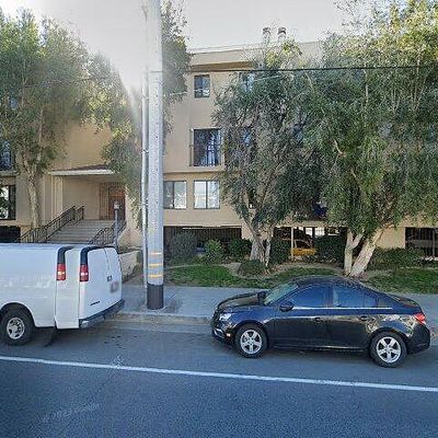 21040 Parthenia St #10, Canoga Park, CA 91304