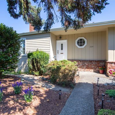 2114 10 Th St, Anacortes, WA 98221