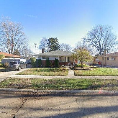 21296 Arcyle St, Clinton Township, MI 48035