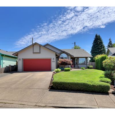 1860 Ridgley Blvd, Eugene, OR 97401