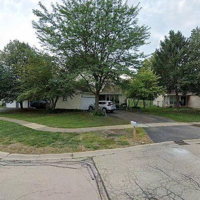 1885 Grosse Pointe Ct, Hanover Park, IL 60133