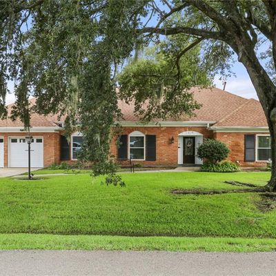 19 Cathy Dr, Luling, LA 70070