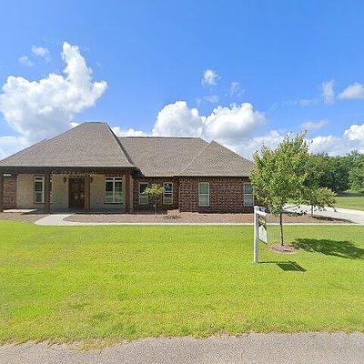 19 Grand Cv, Petal, MS 39465