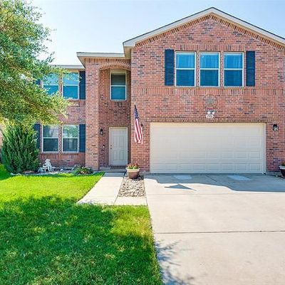 1916 Lariat Dr, Justin, TX 76247