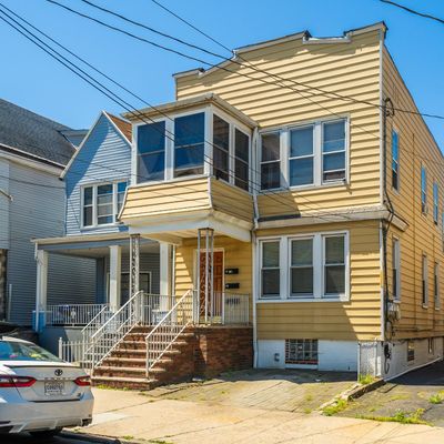 193 Pearsall Ave, Jersey City, NJ 07305