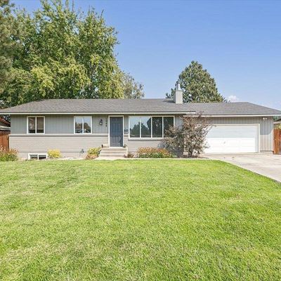 1948 Marshall Ave, Richland, WA 99354