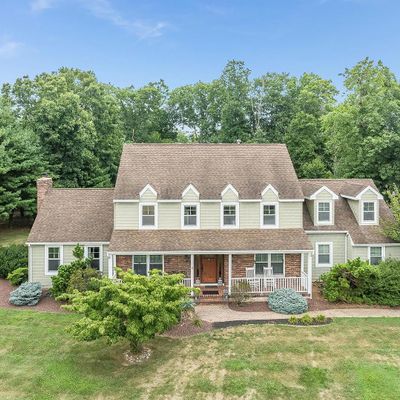 2 Einstein Ct, Flemington, NJ 08822