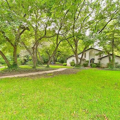 229 Creekwood Dr, Lancaster, TX 75146