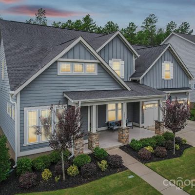 2293 Paddlers Cove Dr, Clover, SC 29710