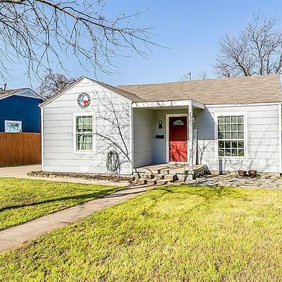 2305 Owens St, Haltom City, TX 76117