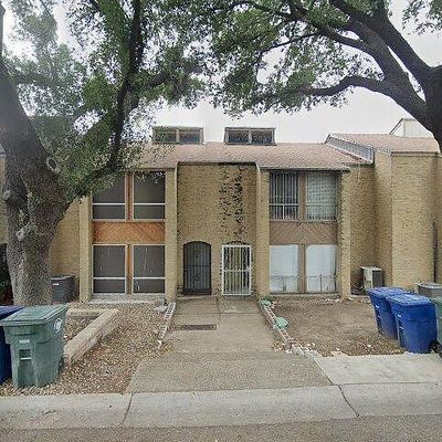 2318 E Montgomery St, Laredo, TX 78043