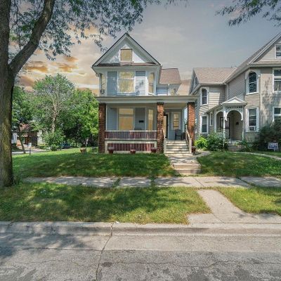 2330 W Mckinley Ave, Milwaukee, WI 53205