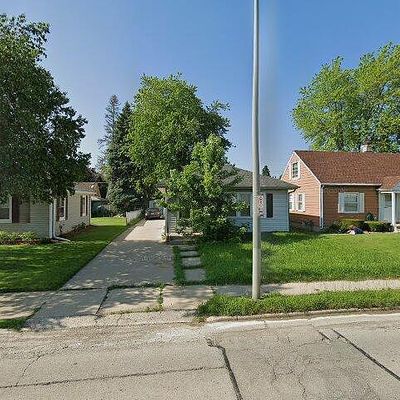 2332 Durand Ave, Racine, WI 53403