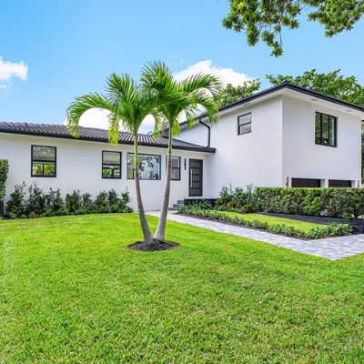 2402 Seacrest Blvd, Delray Beach, FL 33444