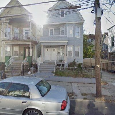 241 Bayview Ave, Jersey City, NJ 07305