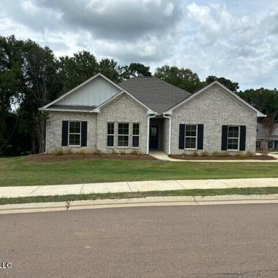 241 Copper Creek Drive, Clinton, MS 39056