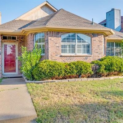 2415 Weatherby Dr, Mesquite, TX 75181