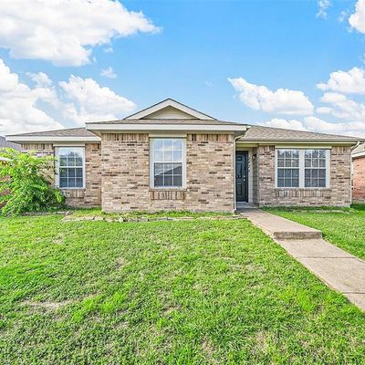 2424 Marimont Ln, Lancaster, TX 75134