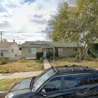 24312 Vanowen St, West Hills, CA 91307