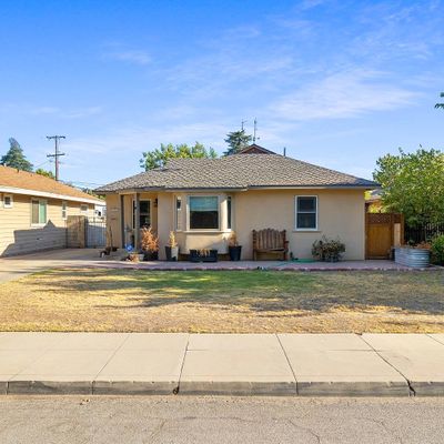 245 Flower St, Bakersfield, CA 93305