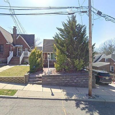 22 Beechwood Ave, Bogota, NJ 07603