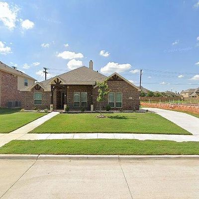 225 Chateau Ave, Kennedale, TX 76060