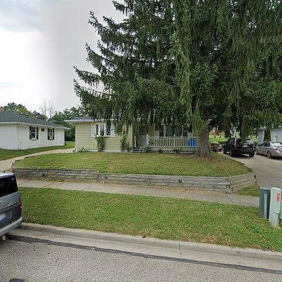 225 N West St, Portland, MI 48875