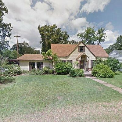 225 S Bird St, Vivian, LA 71082