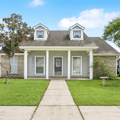 2736 Foliage Dr, Marrero, LA 70072