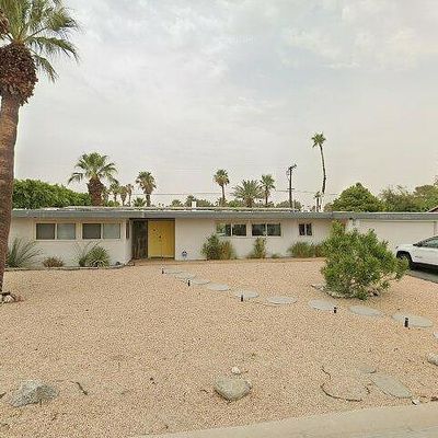 2830 E Vincentia Rd, Palm Springs, CA 92262