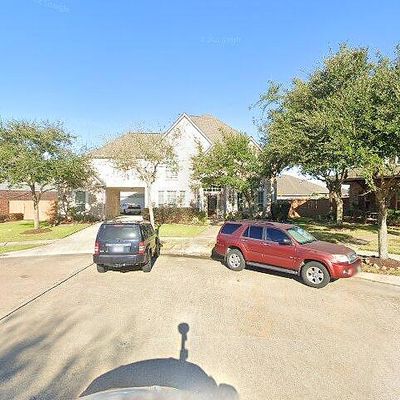 2880 Carrera Ct, League City, TX 77573