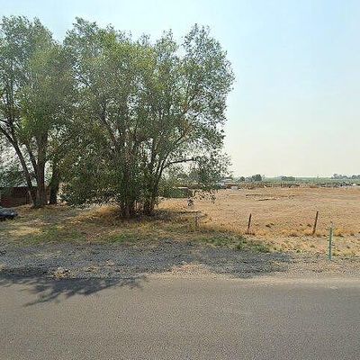 2883 Highway 25, Hazelton, ID 83335