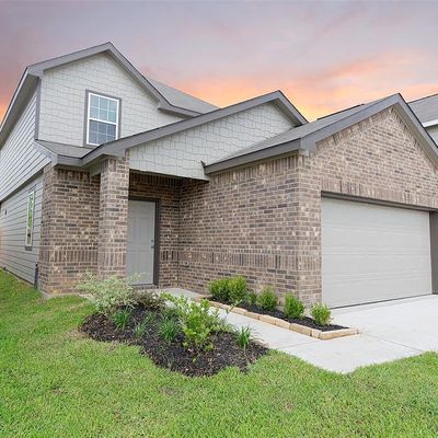 2898 Briggs Dr, Conroe, TX 77301