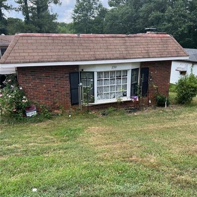 290 Pine Ave, Commerce, GA 30529