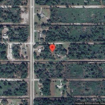 2911 Granada Dr, Lake Wales, FL 33898