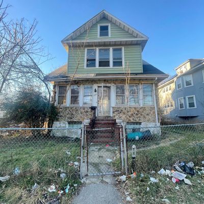 295 Vanderbilt Ave, Staten Island, NY 10304