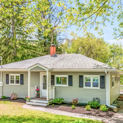 30 Graham St, Lunenburg, MA 01462